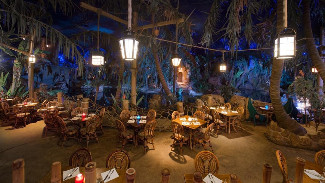 The Secret Garden Strategy: 5 Hidden Disneyland Paris Terraces for a Peaceful May Lunch